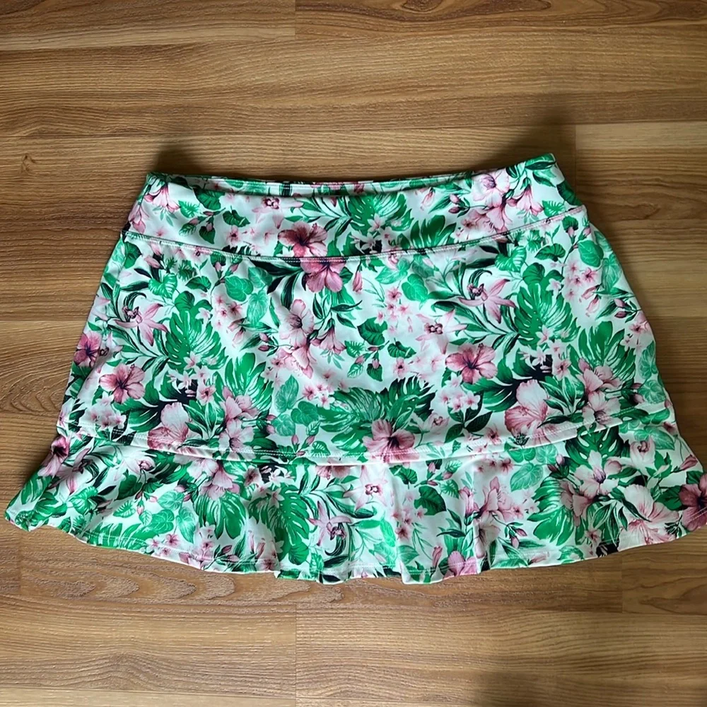 Tommy Bahama White Floral Green Pink Ruffled Golf Skort - Picture 2 of 7